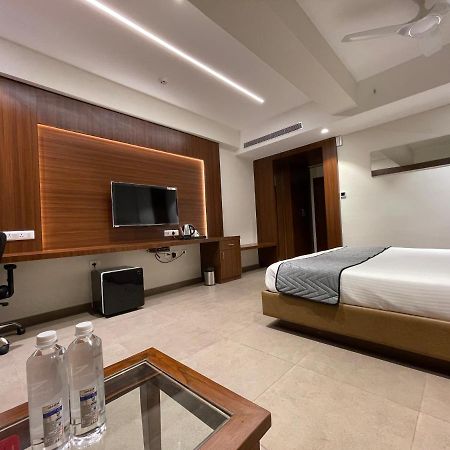 Hotel Jubilee Park Hyderabad Exterior foto